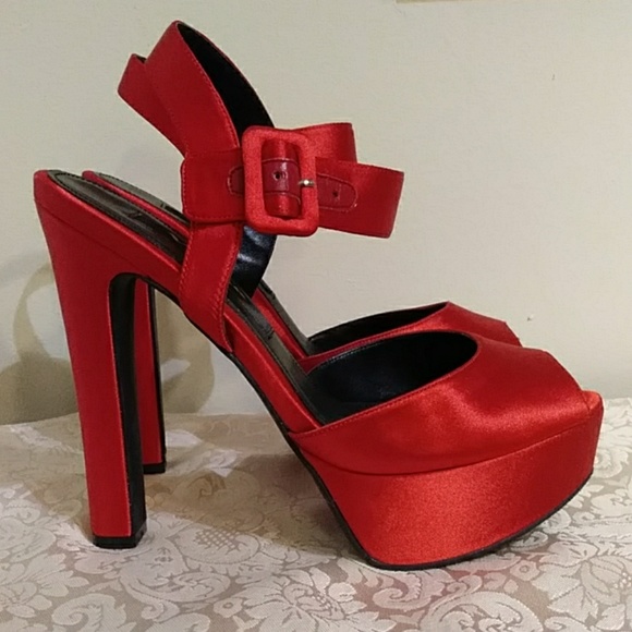 📢SOLD!! NINA NEW YORK PLATFORM HEELS 7M - Picture 2 of 6
